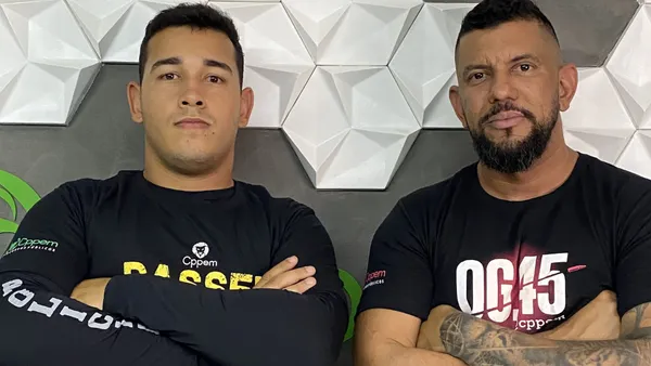 Aluno com o Prof. Everton Mota
